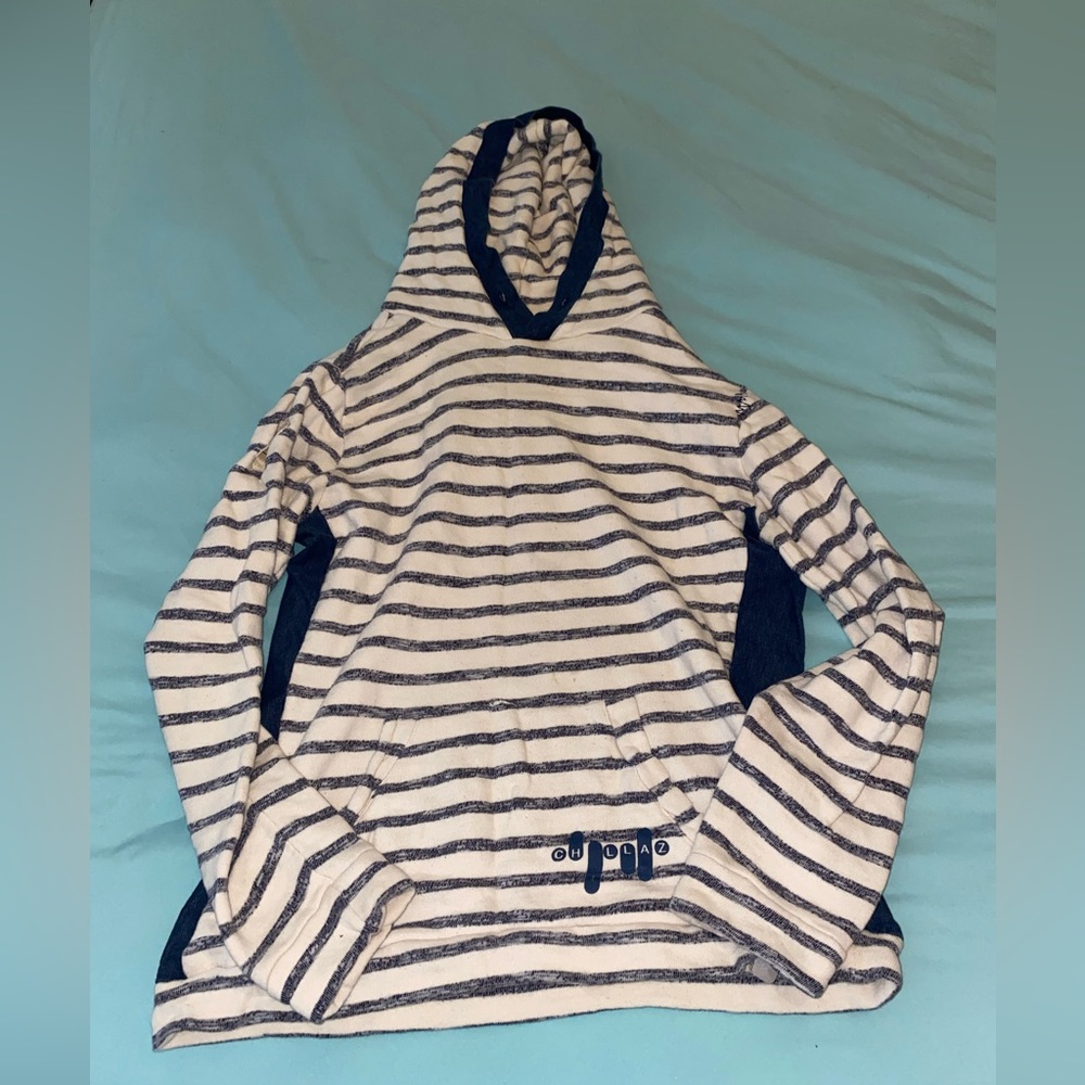 GUC | Chillaz | Mens Size Medium | A Few Flaws